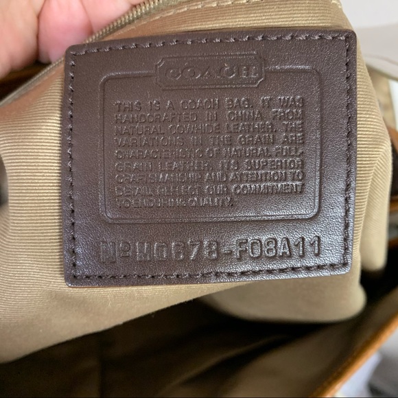 50% OFF Coach cream hobo flip shoulder bag - Picture 7 of 9